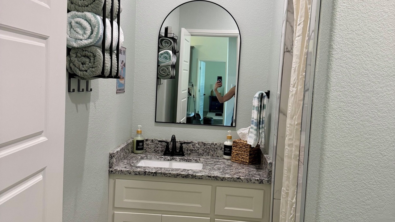 Photo of Bathroom in Nocona
