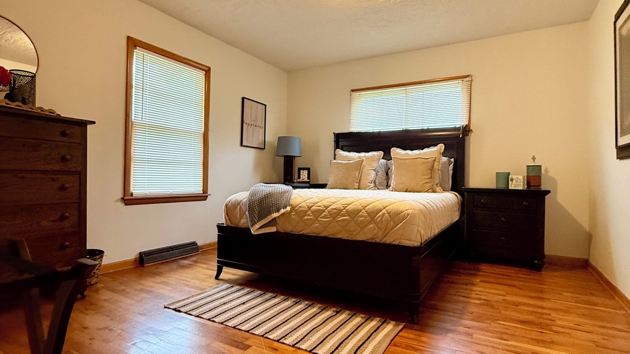 Photo of Bedroom in Excelsior Springs