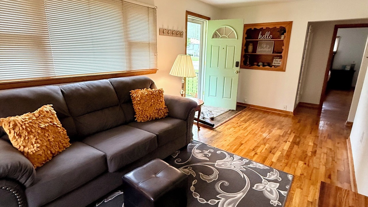 Photo of Livingroom in Excelsior Springs