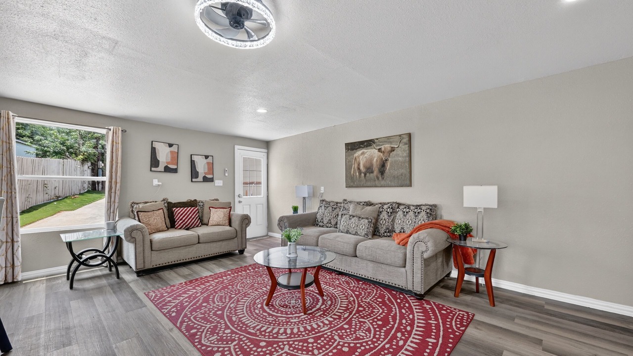 Photo of Livingroom in Azle