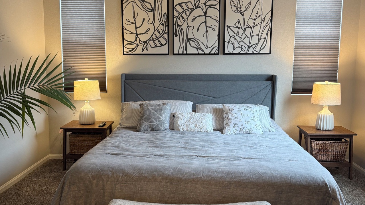 Photo of Bedroom in Aurora