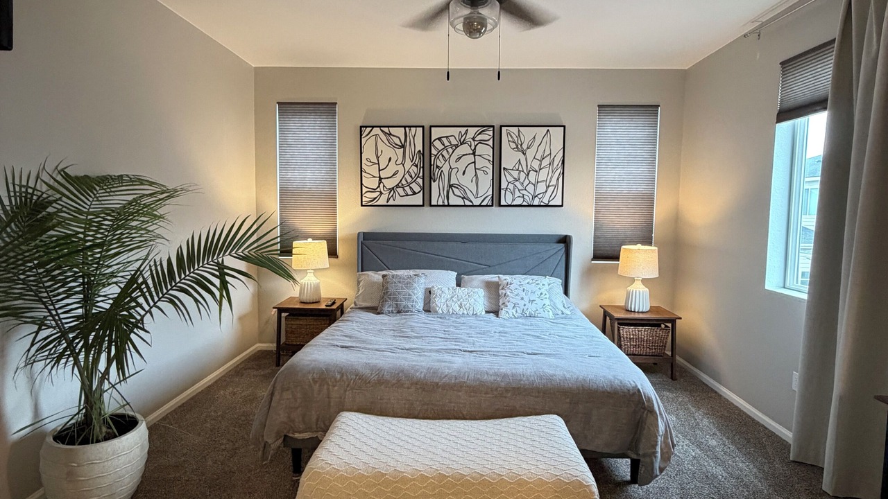 Photo of Bedroom in Aurora