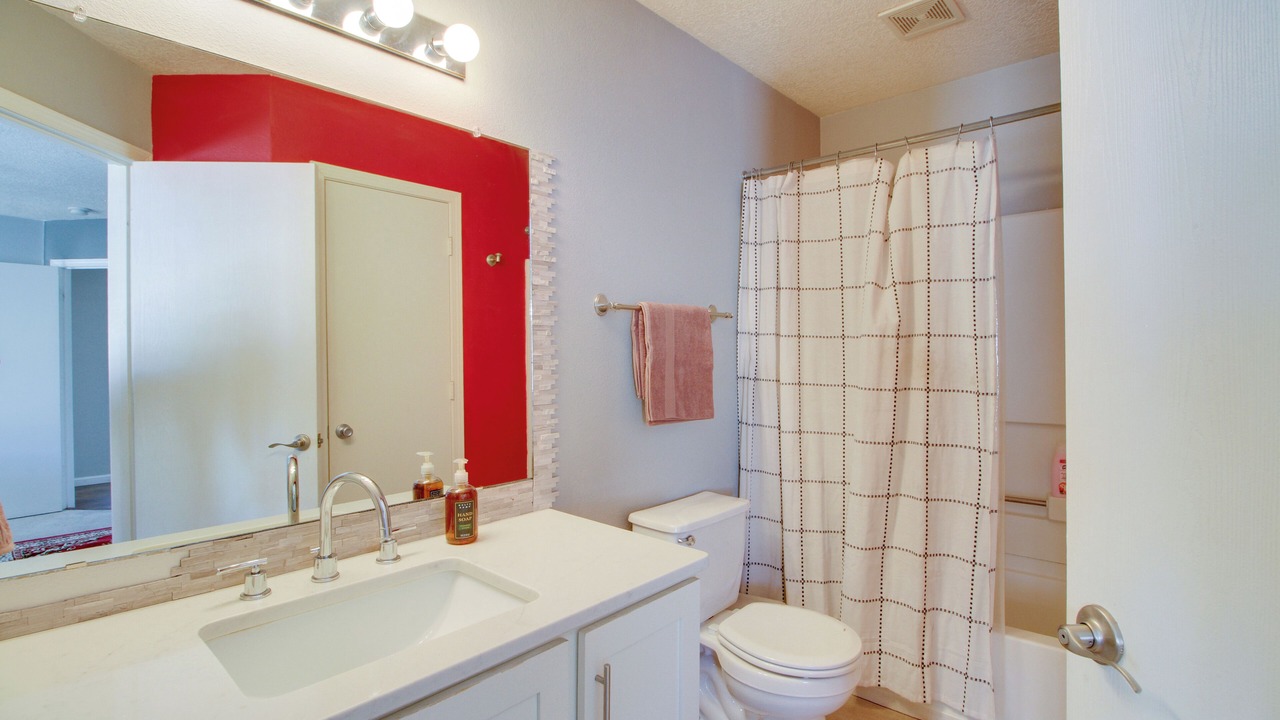 Photo of Bathroom in Westgate Heights