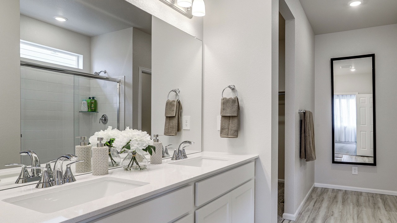 Photo of Bathroom in Commerce City