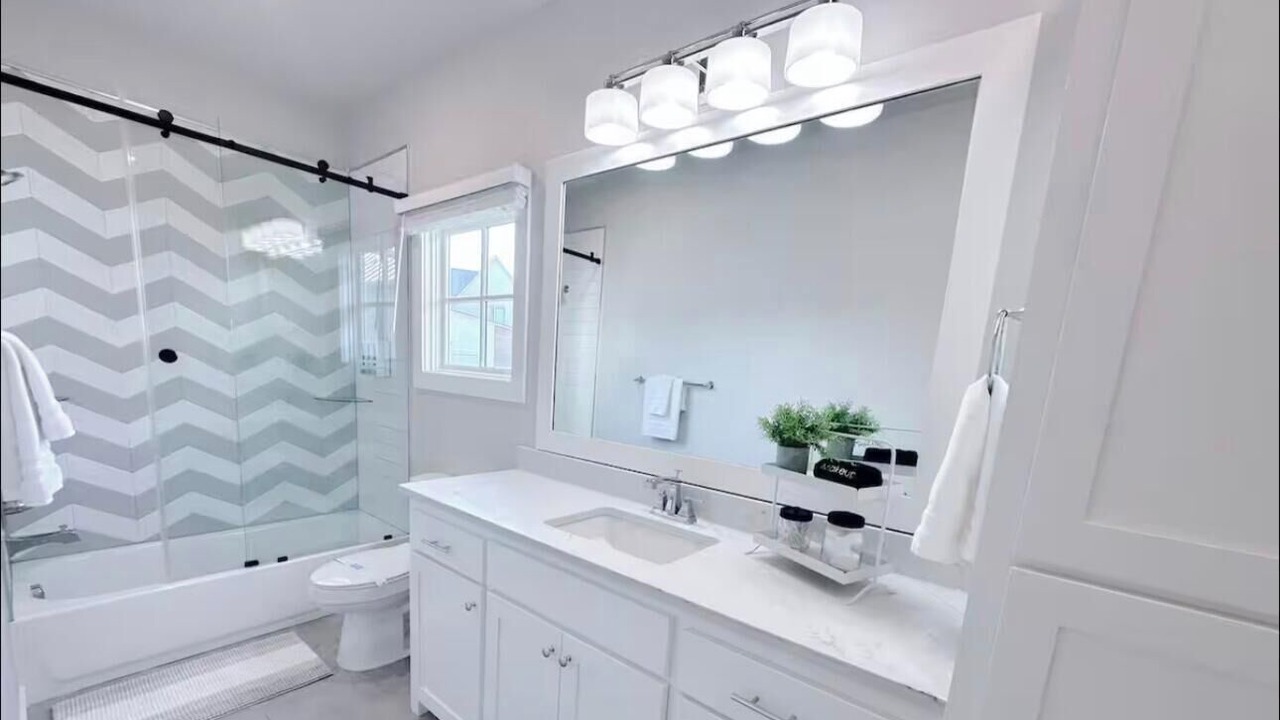 Photo of Bathroom in Eufaula