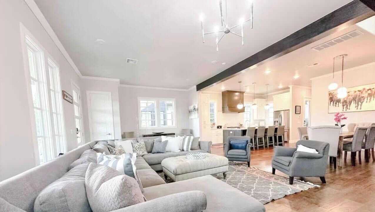 Photo of Livingroom in Eufaula