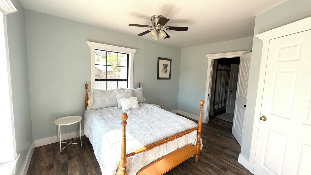 Photo of Bedroom in Albany