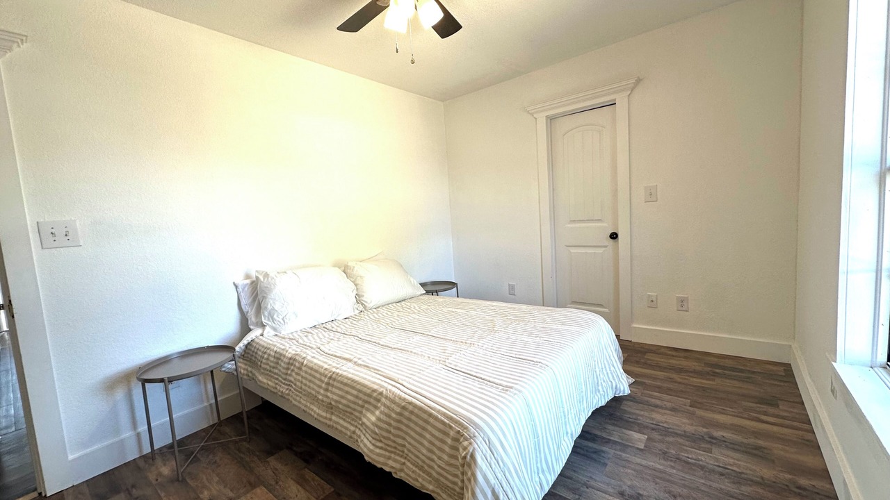 Photo of Bedroom in Albany