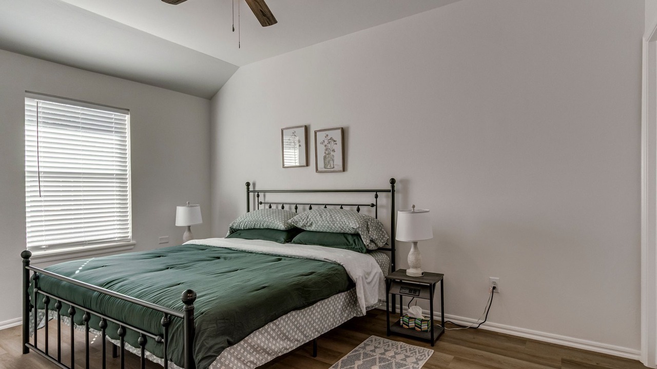 Photo of Bedroom in Yukon