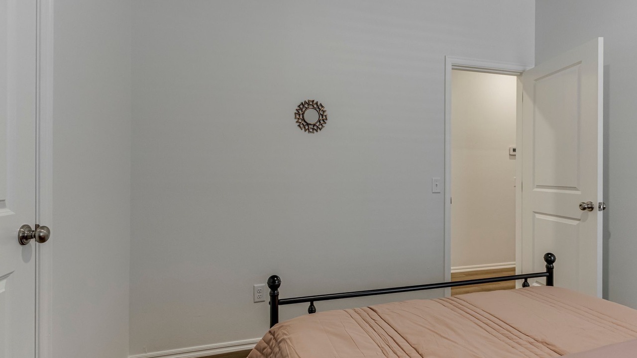 Photo of Bedroom in Yukon