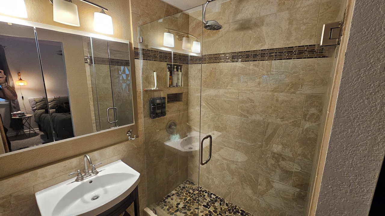 Photo of Bathroom in Farmers Branch