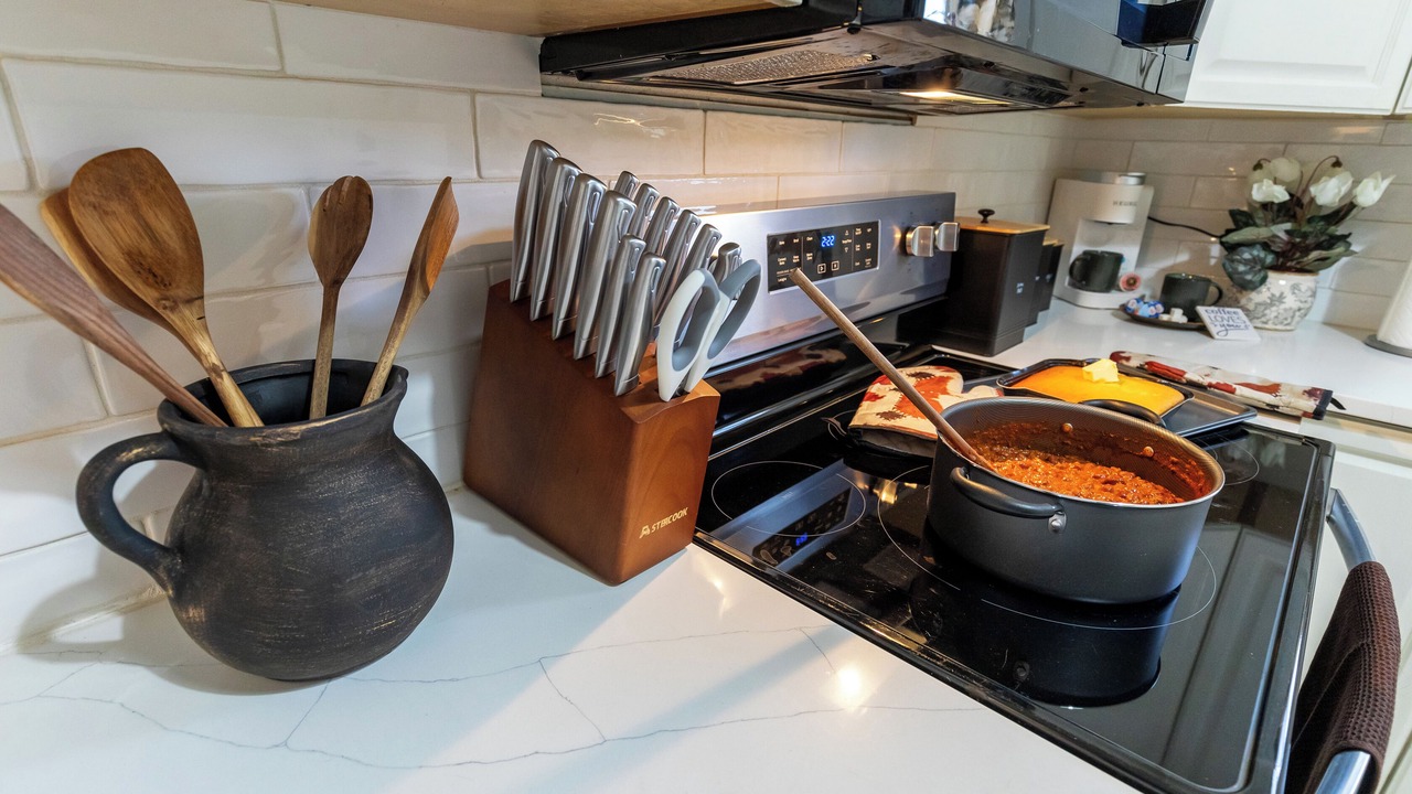 Photo of Kitchen in Sayles Blvd. Area
