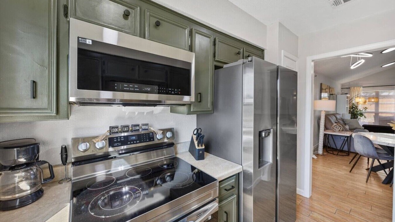 Photo of Kitchen in West Arlington