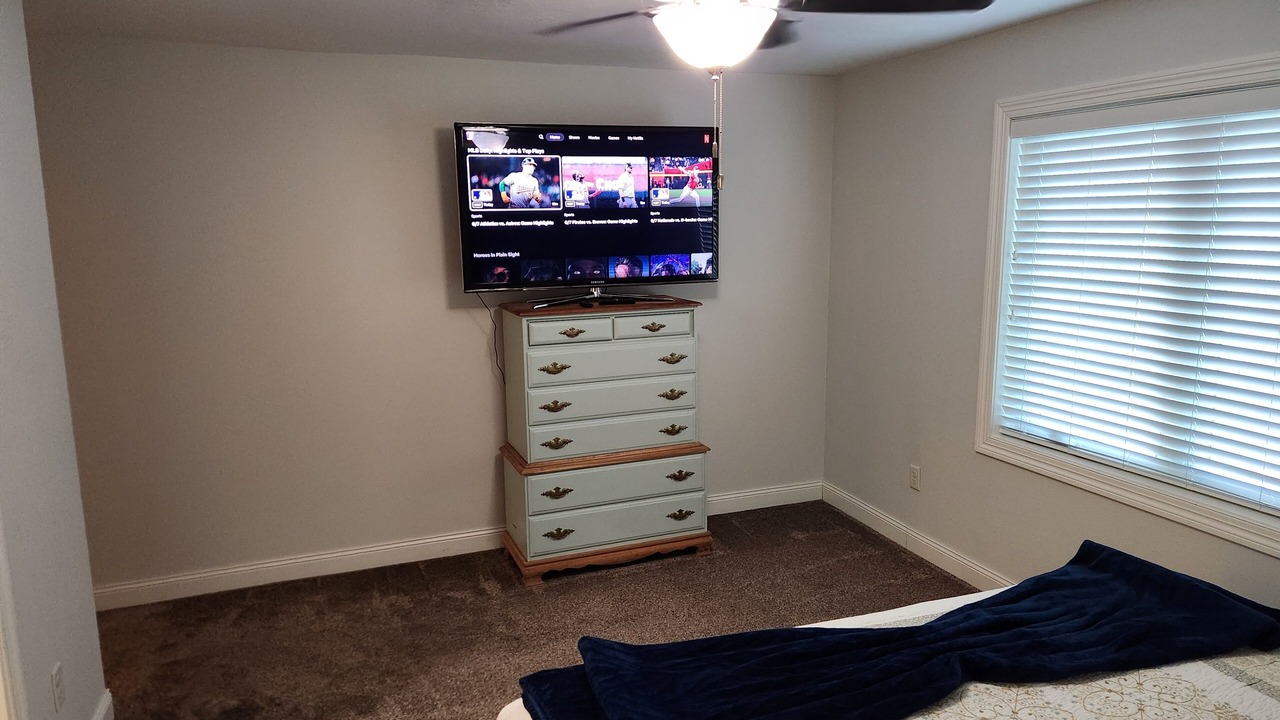 Photo of Bedroom in Broken Bow
