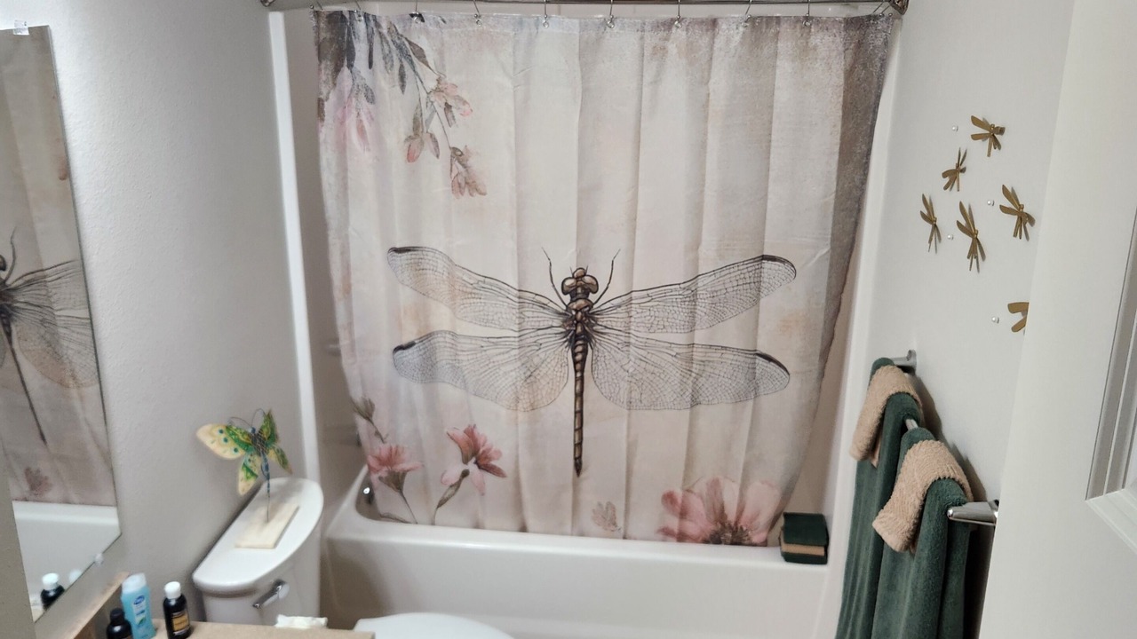 Photo of Bathroom in Broken Bow