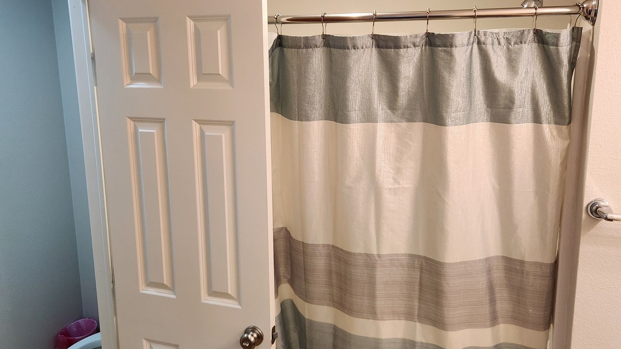 Photo of Bathroom in Broken Bow