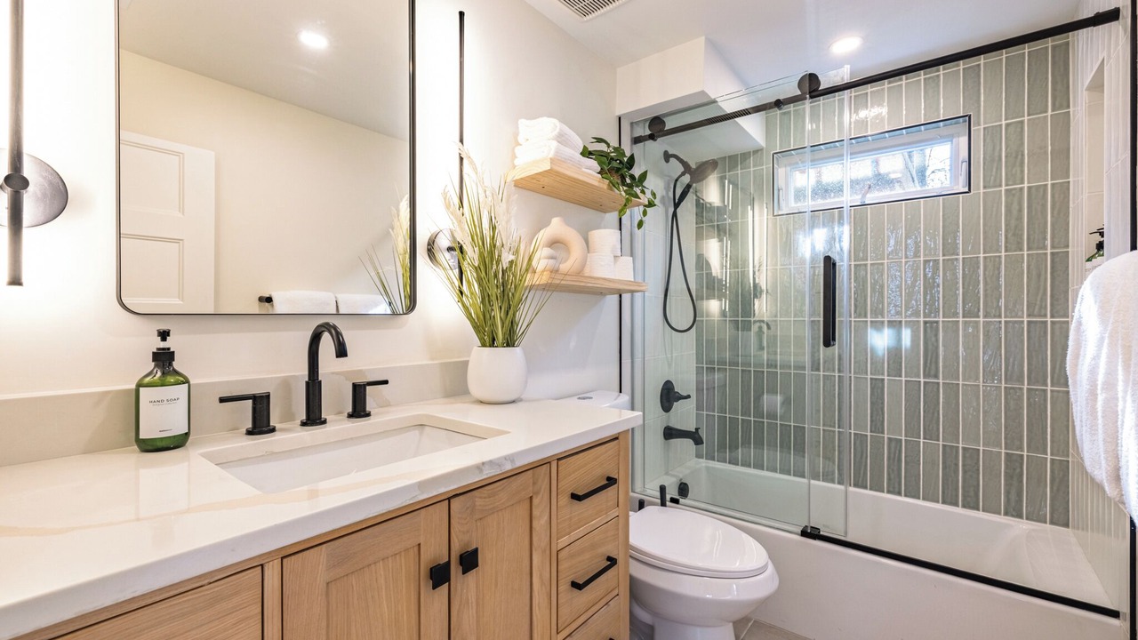 Photo of Bathroom in Castlewood