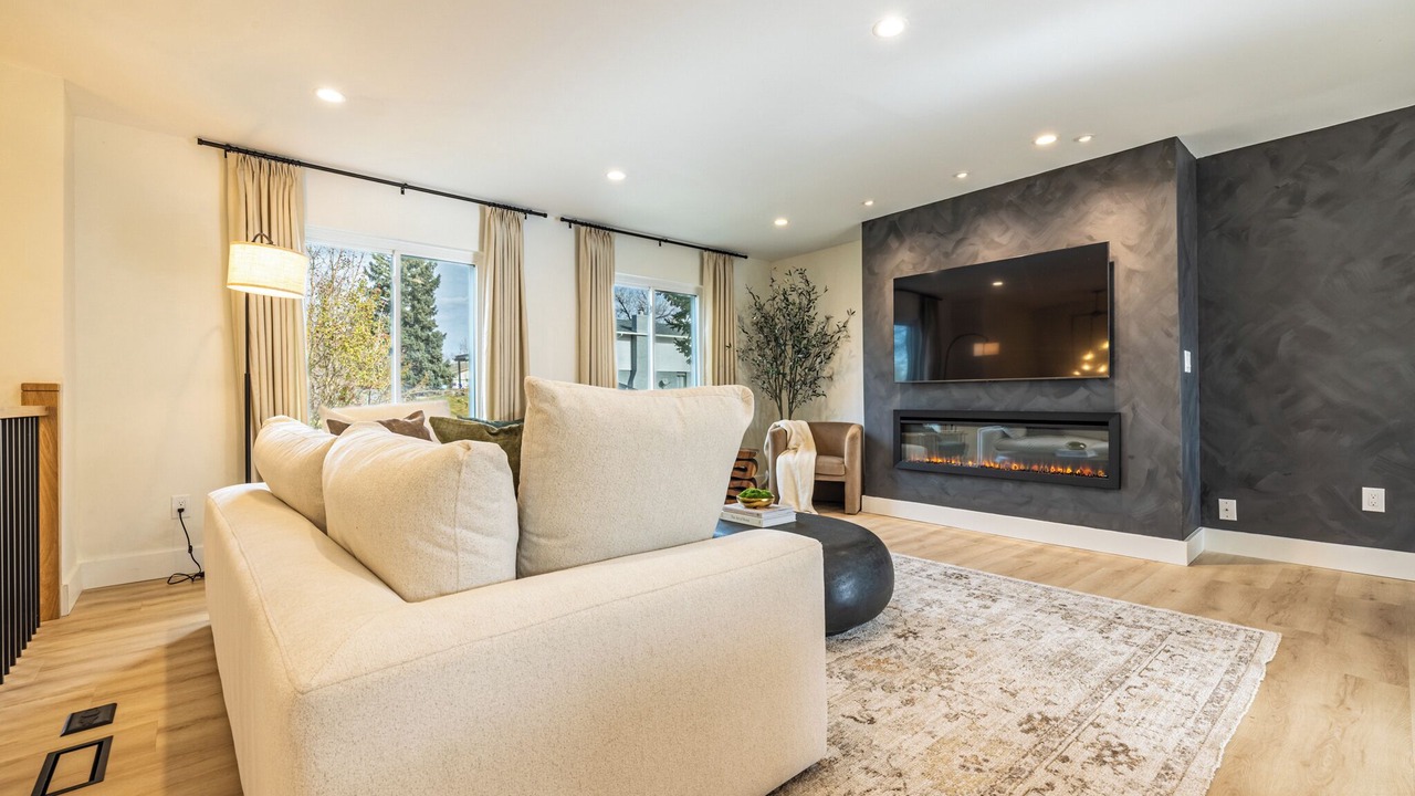 Photo of Livingroom in Castlewood