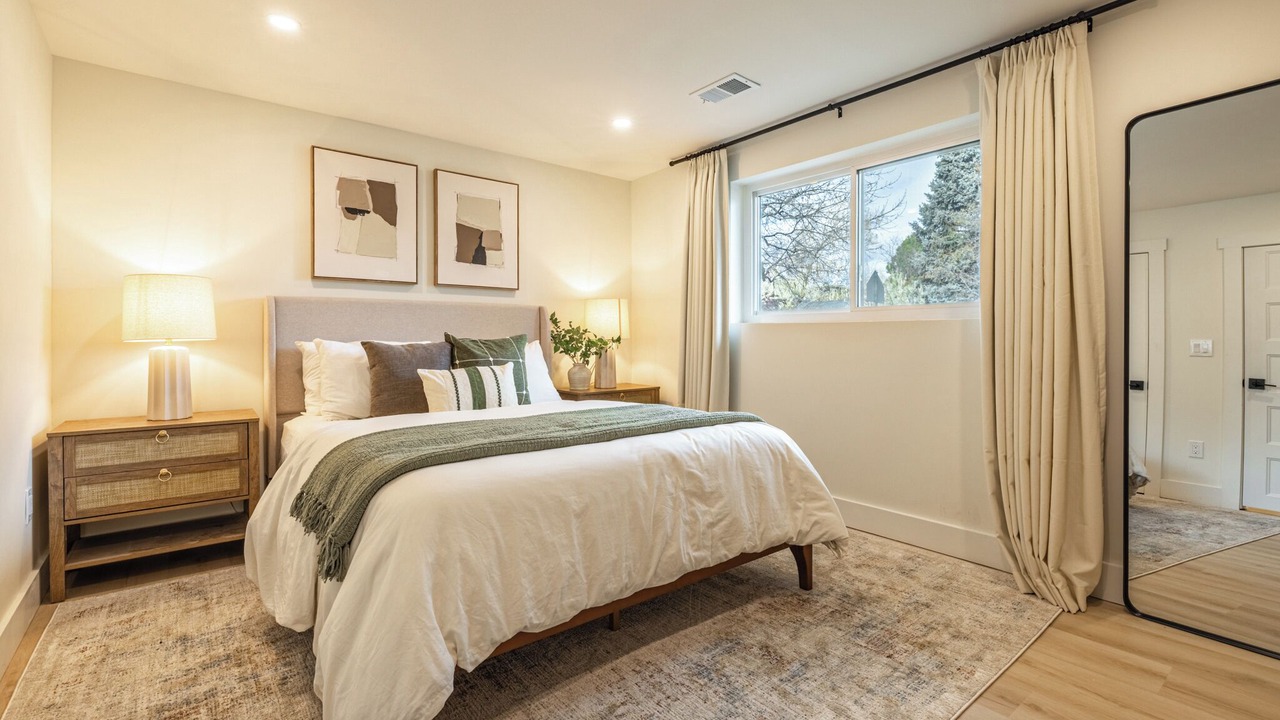Photo of Bedroom in Castlewood