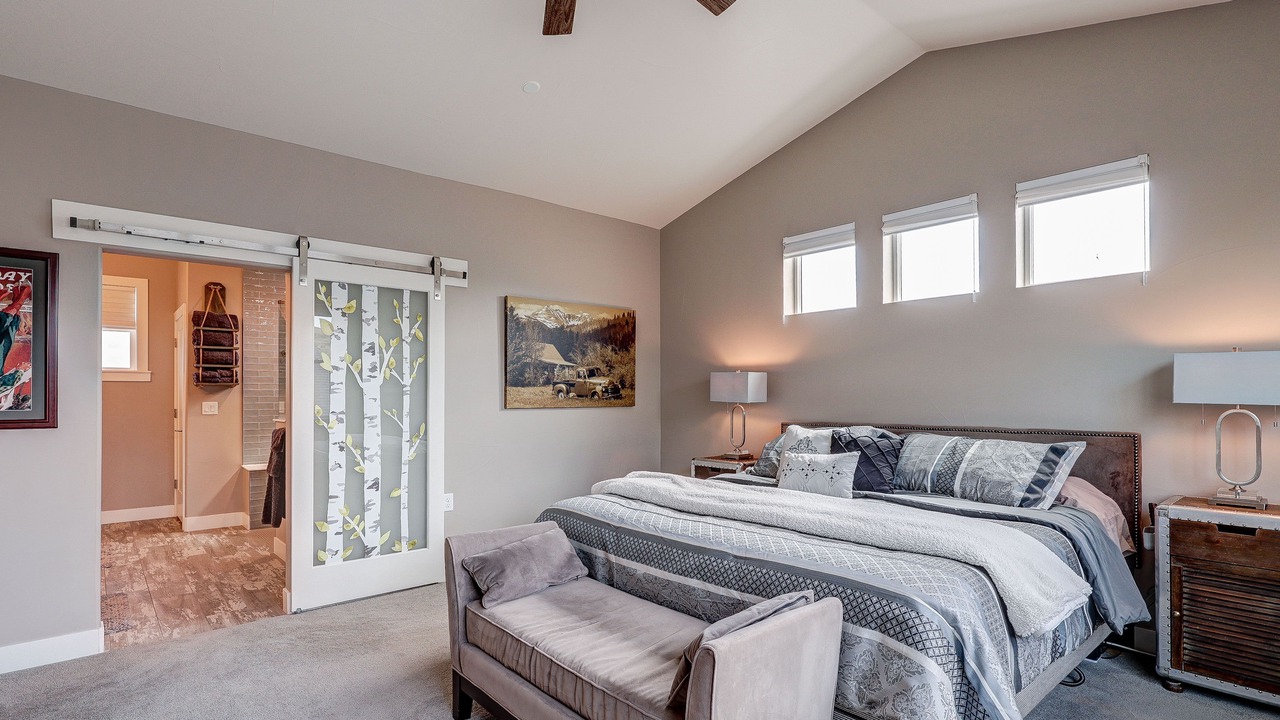 Photo of Bedroom in Superior
