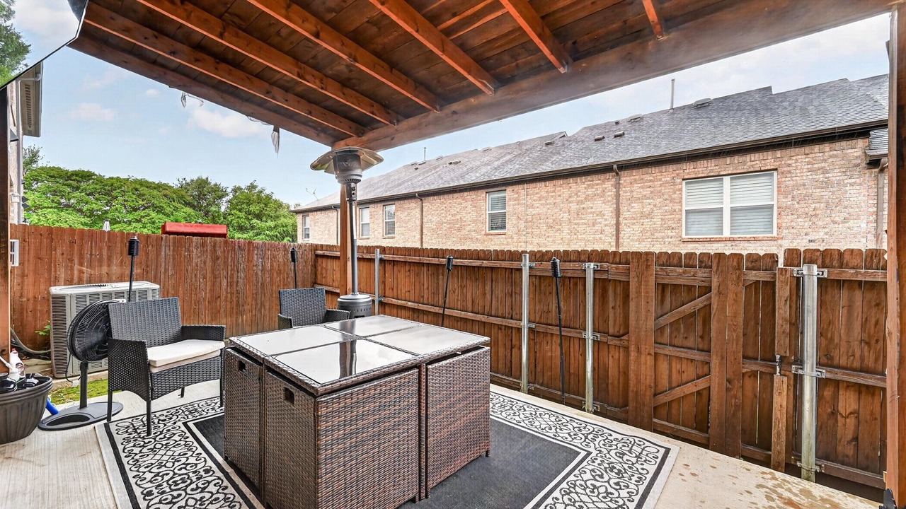 Photo of Patio Balcony in Lewisville