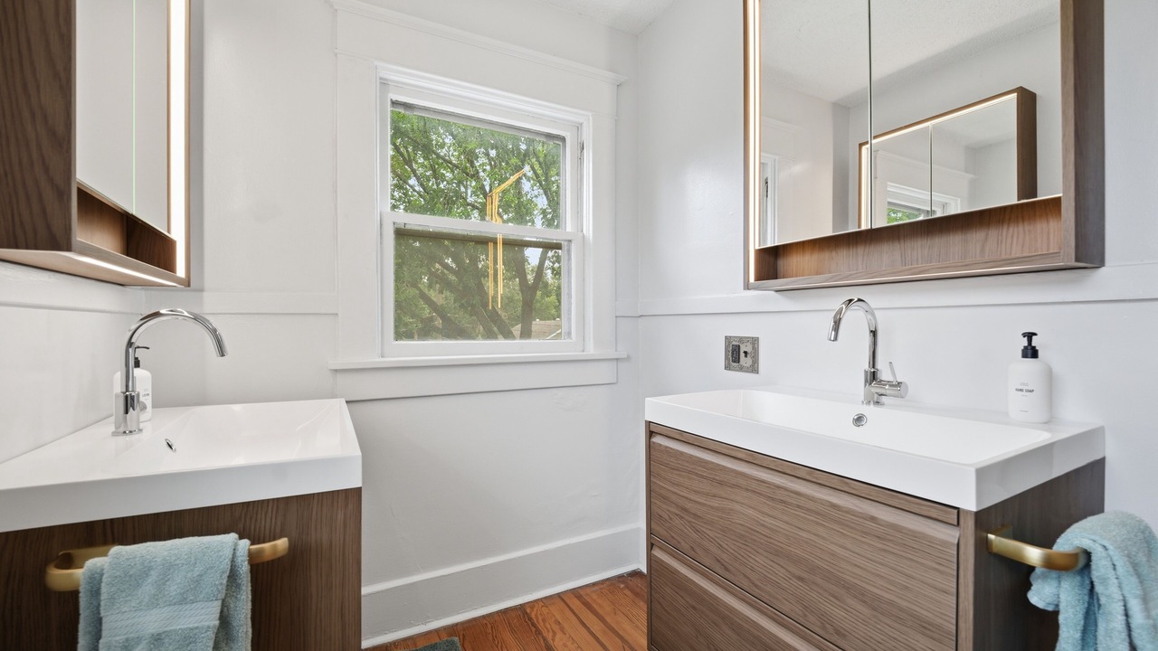 Photo of Bathroom in Rosedale