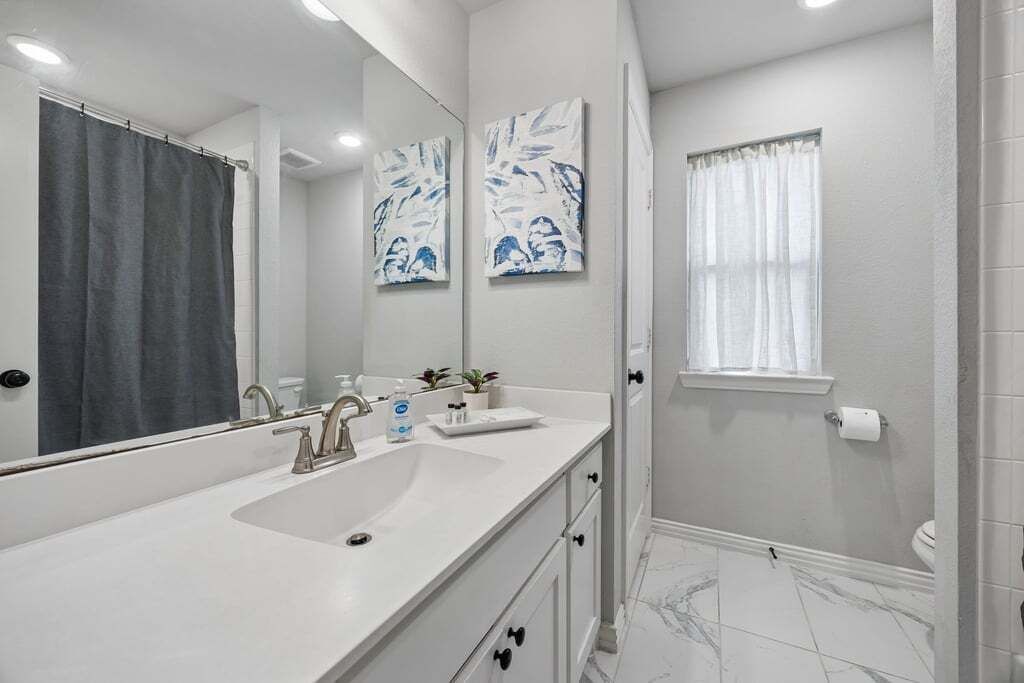 Photo of Bathroom in Frisco