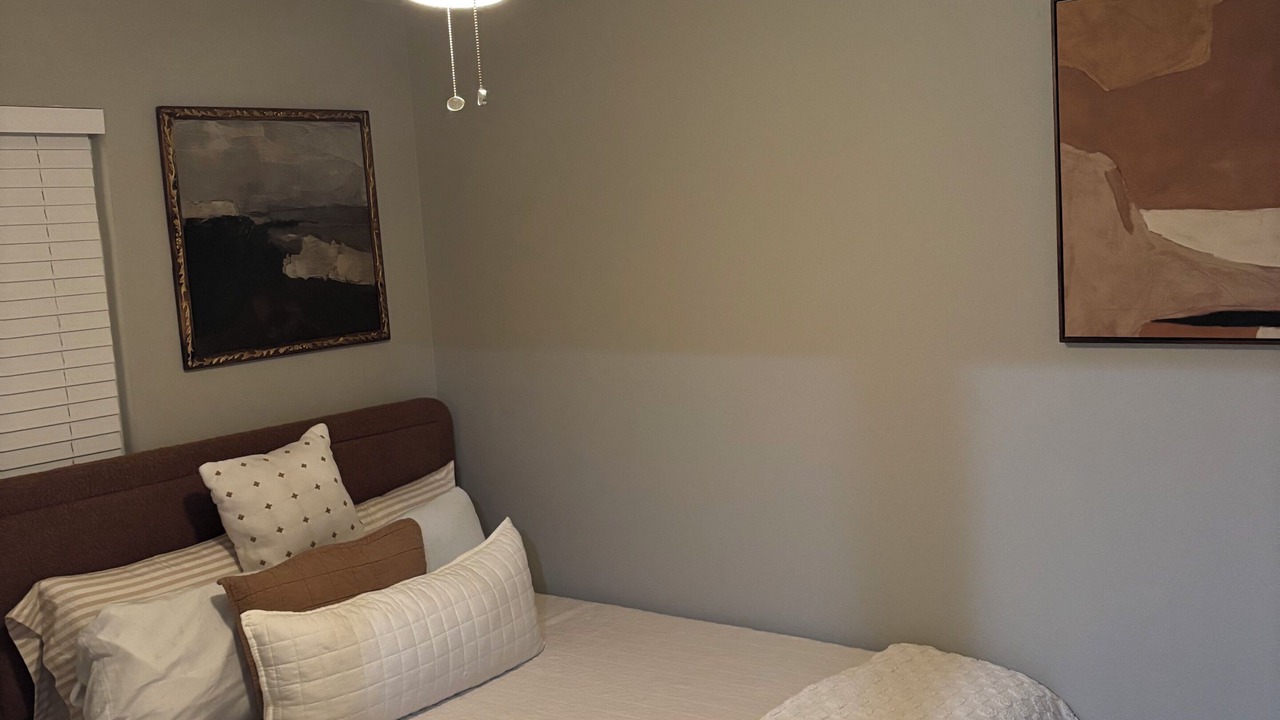 Photo of Bedroom in Oak Cliff