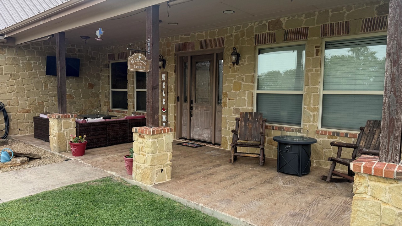 Photo of Patio Balcony in Burkett