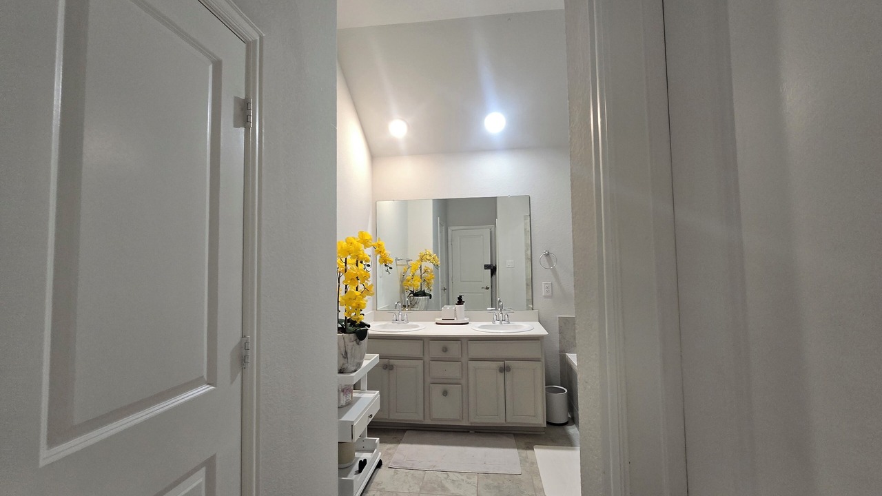 Photo of Bathroom in Aubrey