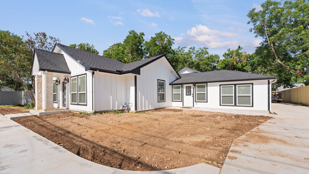 Photo of Outdoor in West Arlington