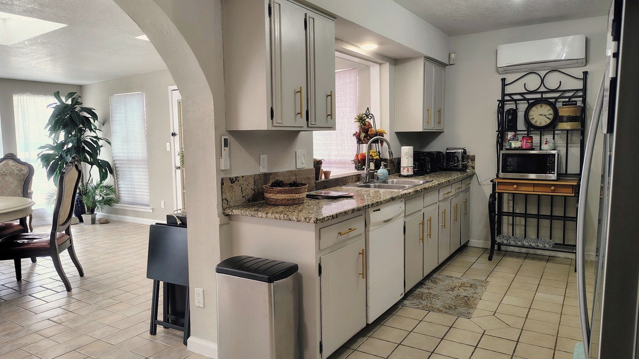 Photo of Kitchen in Biggs Field