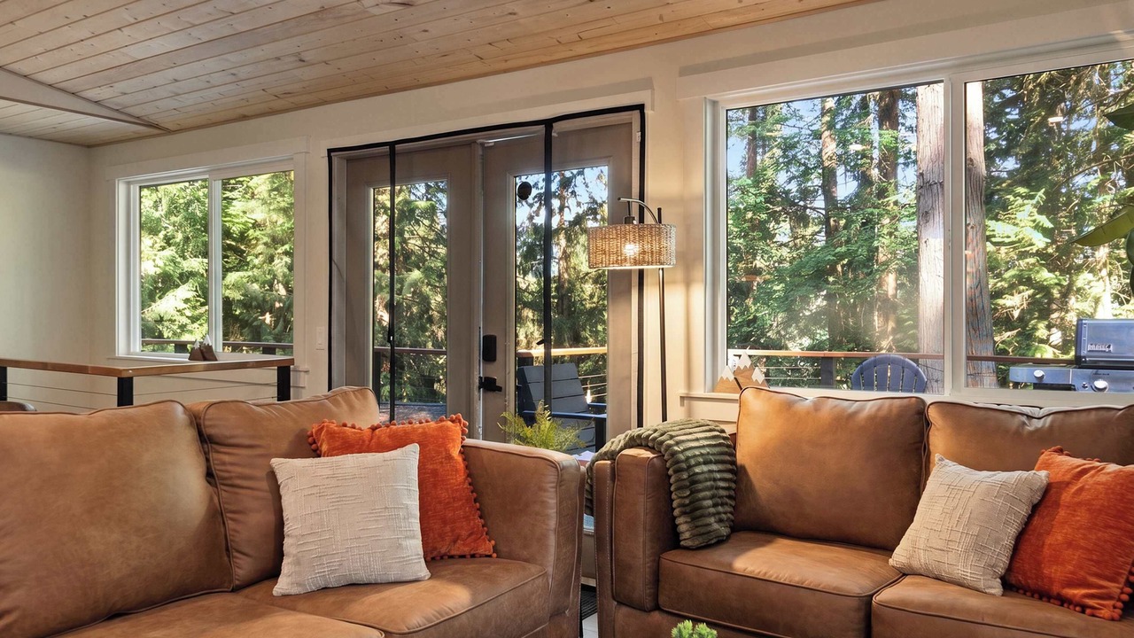 Photo of Livingroom in Sudden Valley