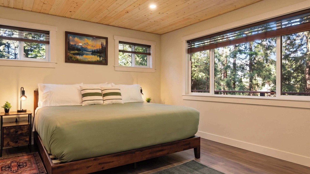 Photo of Bedroom in Sudden Valley