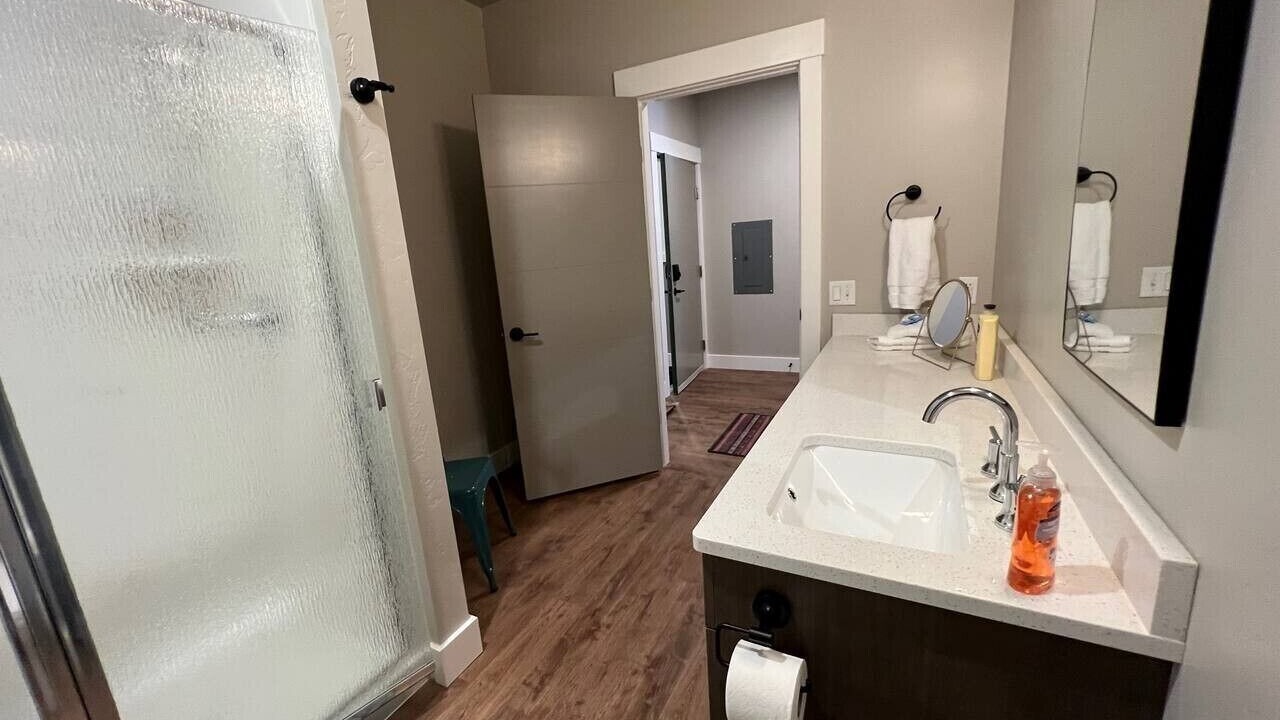 Photo of Bathroom in La Grande