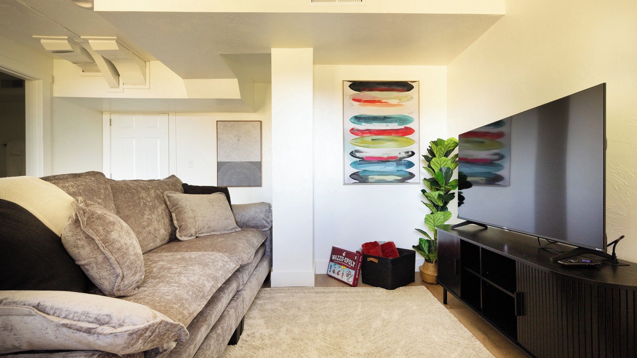 Photo of Livingroom in Pullman