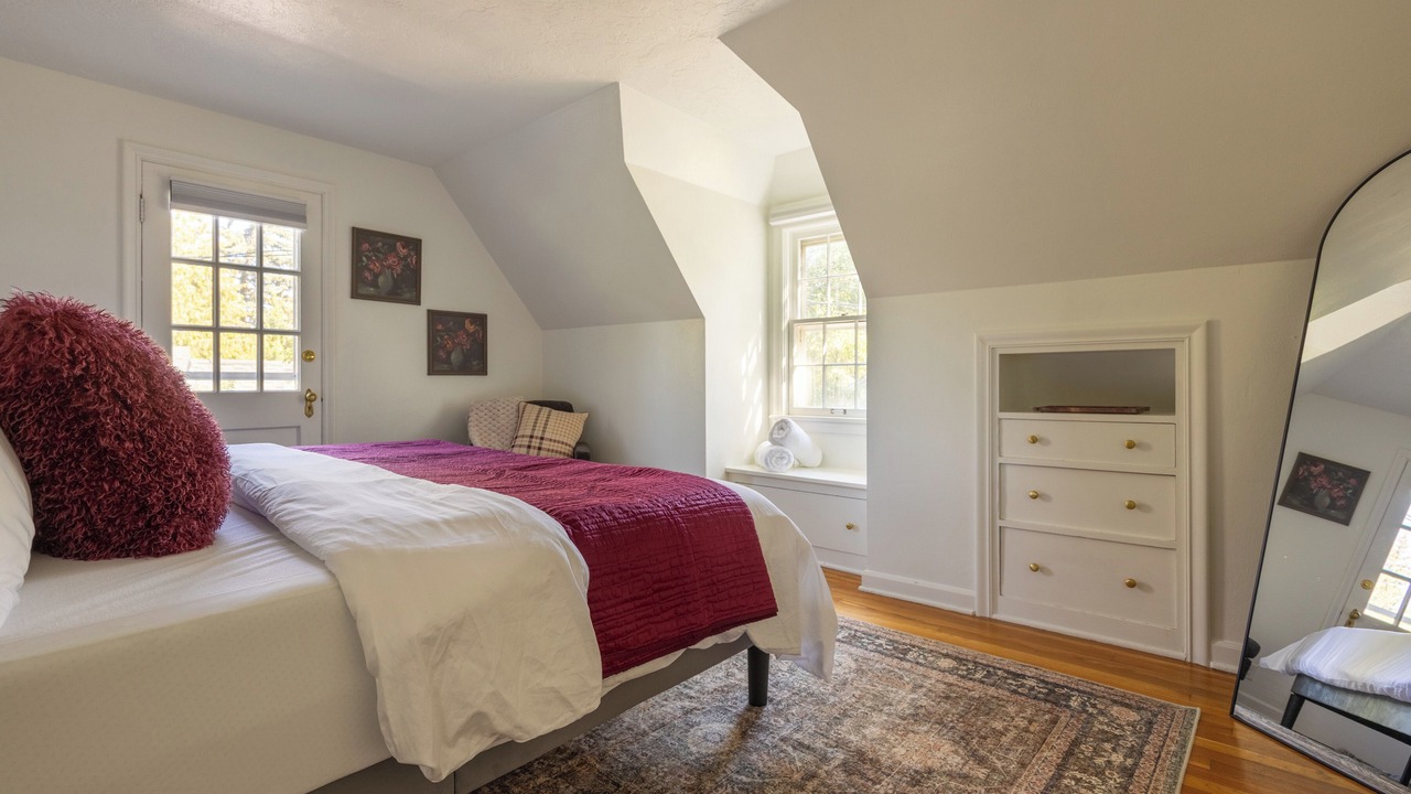 Photo of Bedroom in Pullman