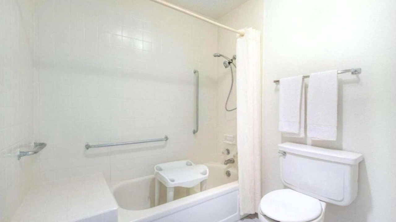Photo of Bathroom in Lawton