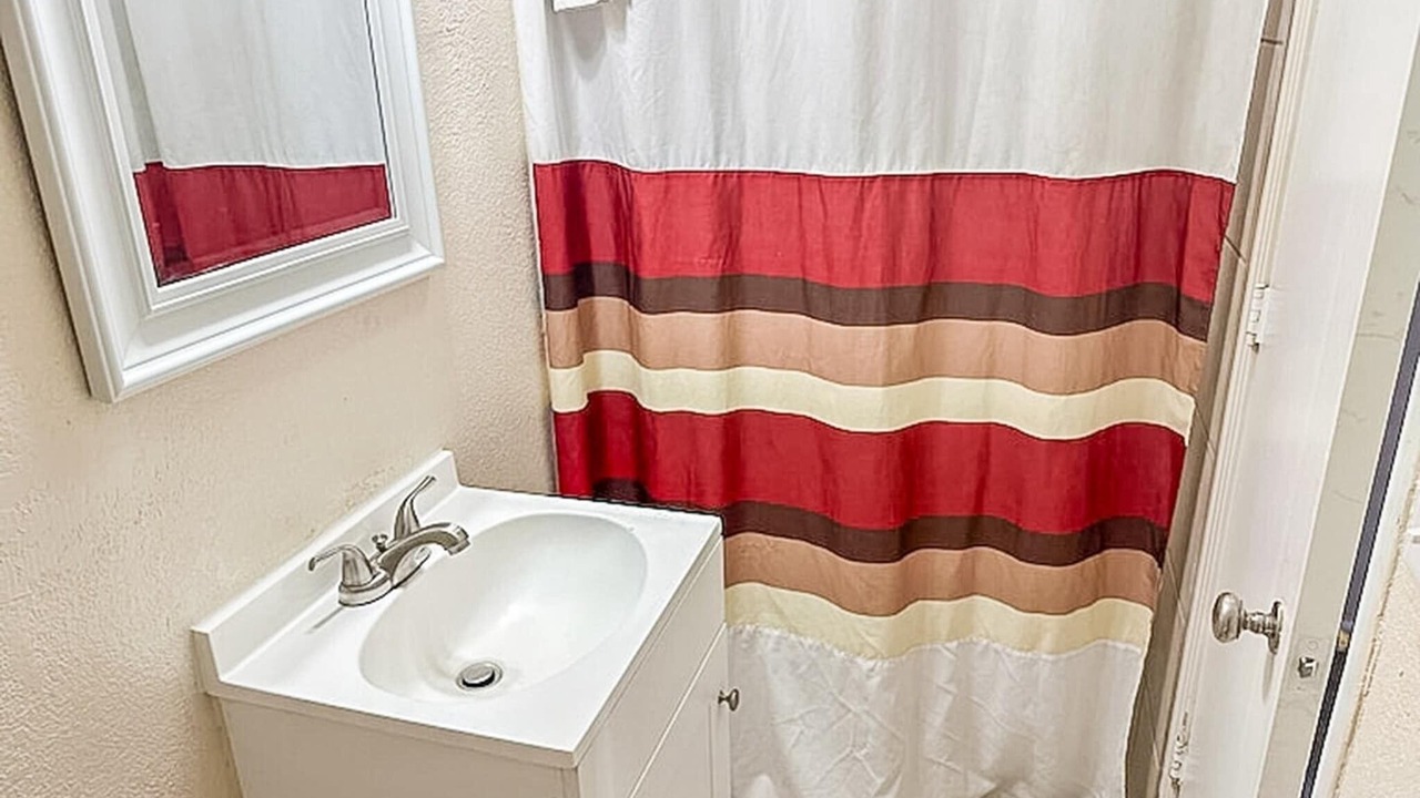 Photo of Bathroom in Lamesa
