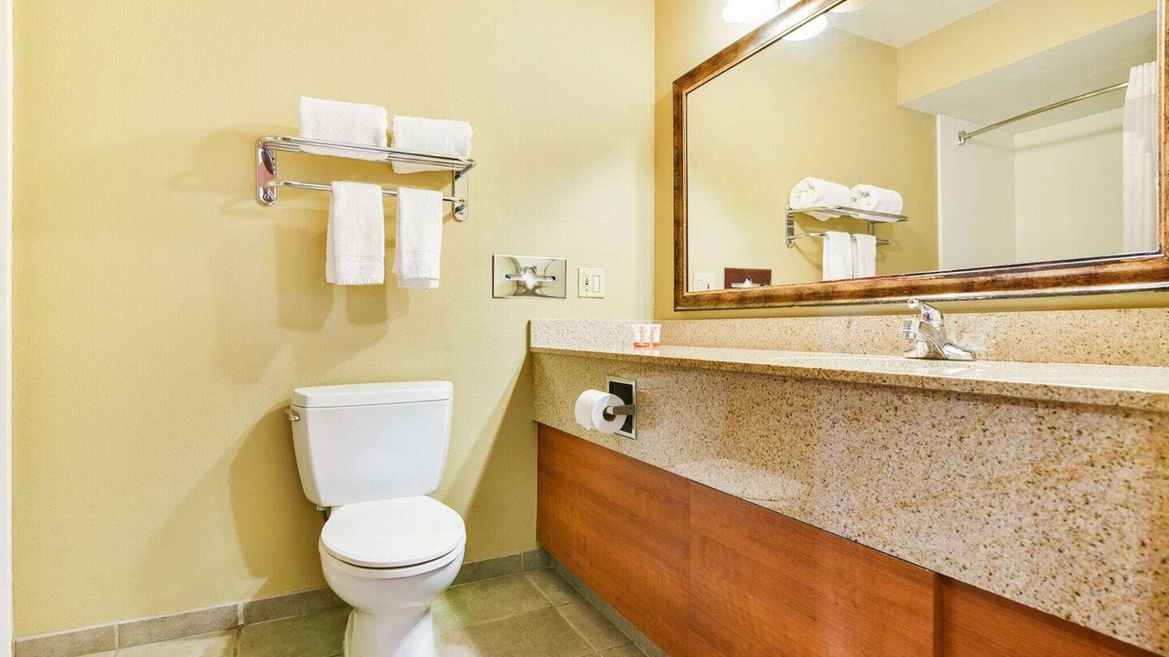 Photo of Bathroom in Central Oklahoma City