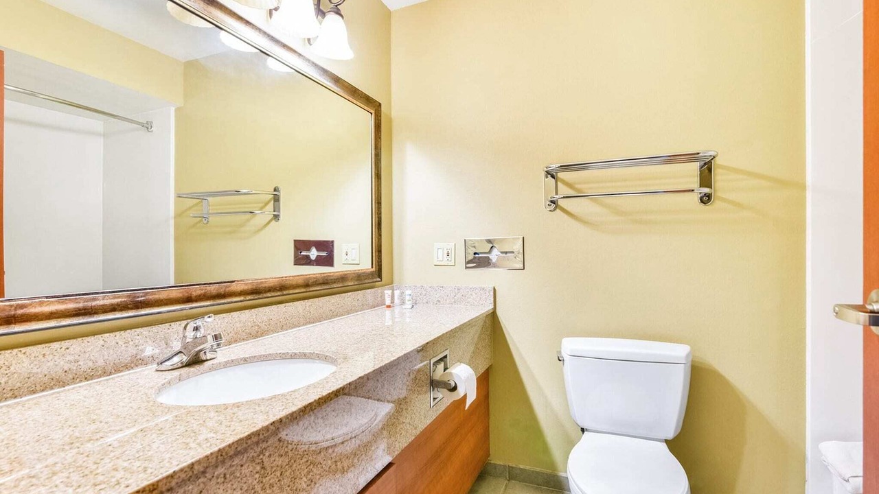 Photo of Bathroom in Central Oklahoma City