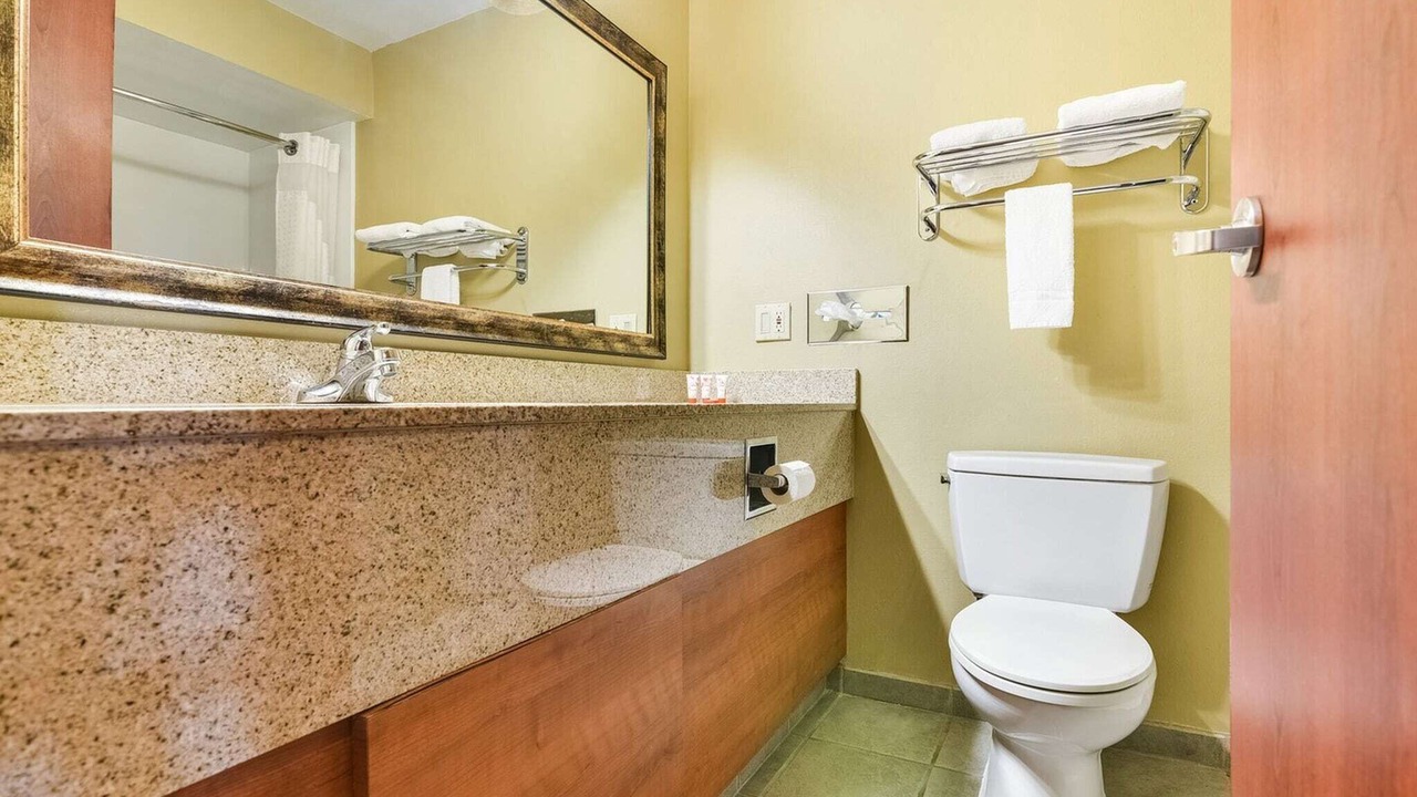 Photo of Bathroom in Central Oklahoma City
