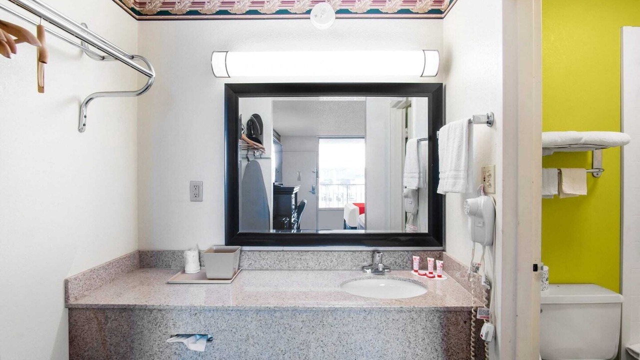 Photo of Bathroom in Central Oklahoma City