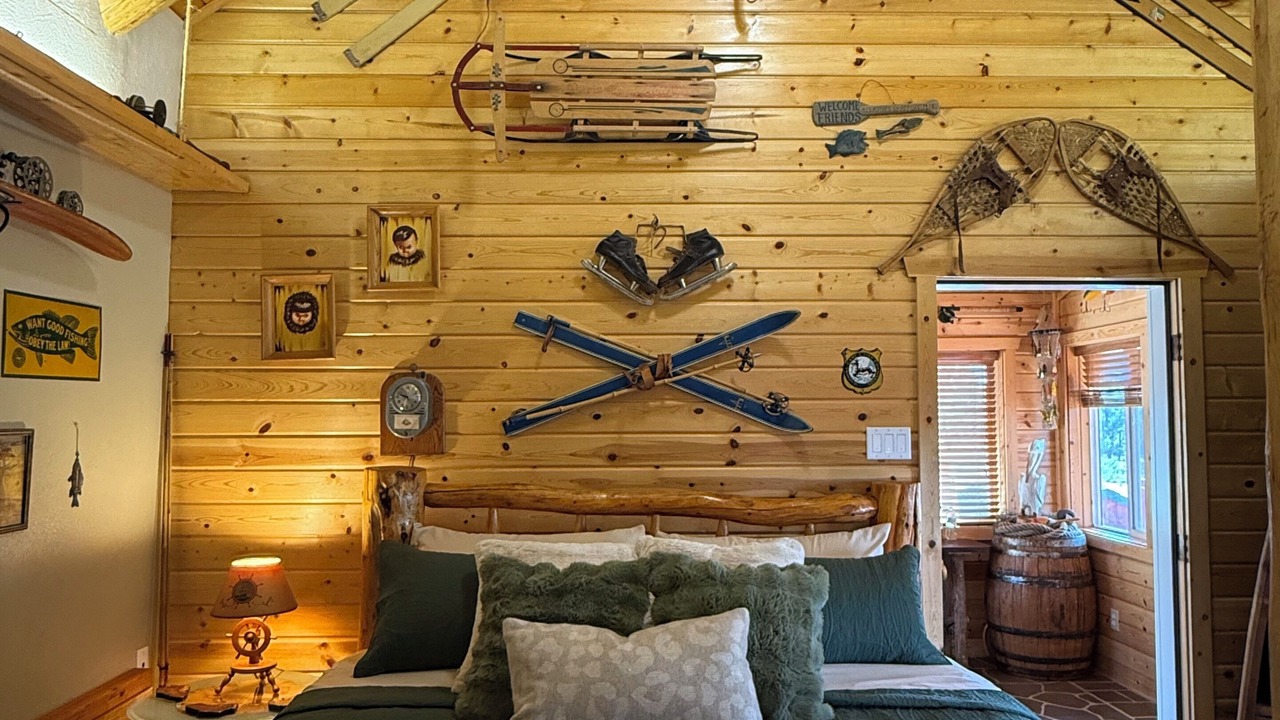 Photo of Bedroom in Pine Haven