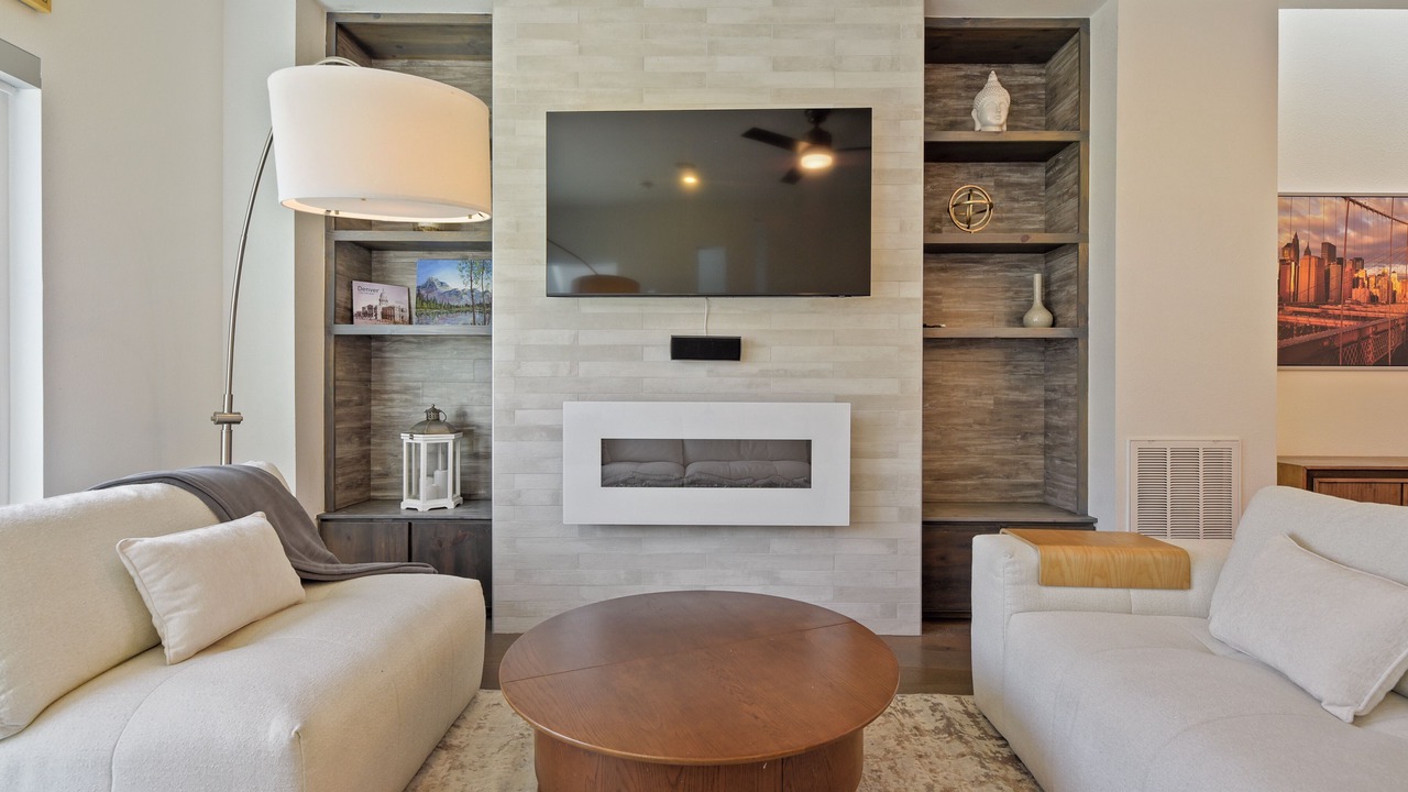 Photo of Livingroom in Sloan Lake