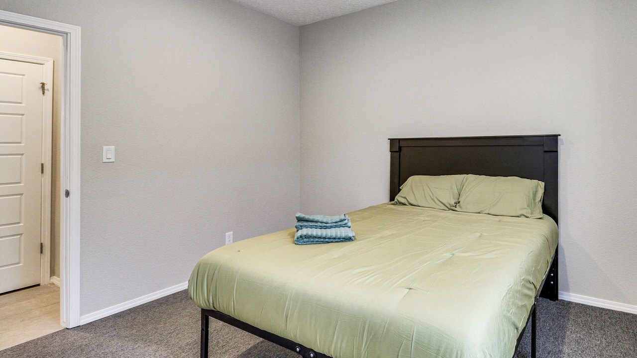 Photo of Bedroom in Los Lunas