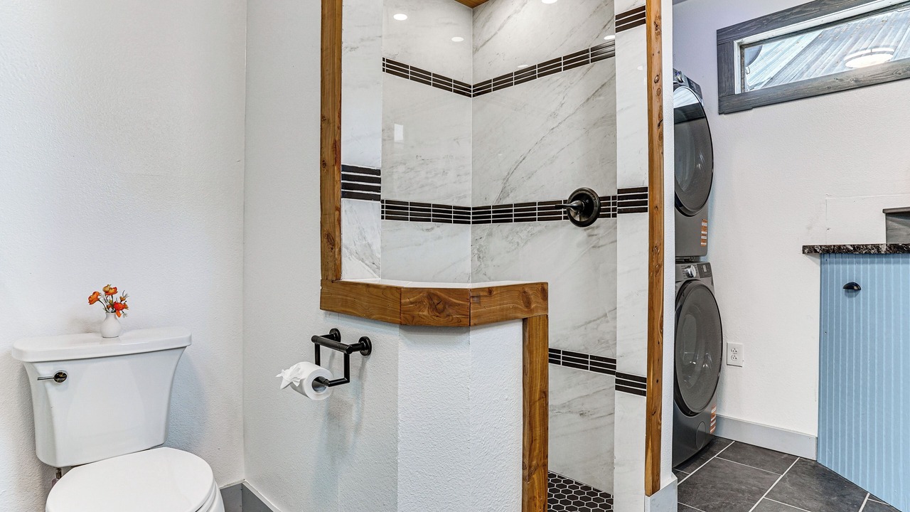 Photo of Bathroom in Glen Rose
