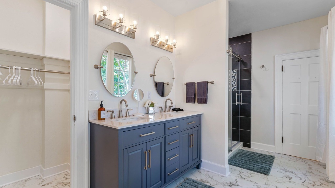 Photo of Bathroom in Manito