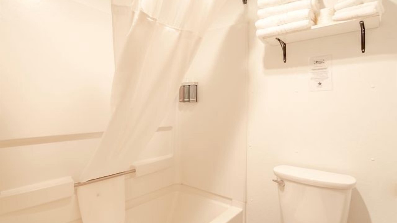 Photo of Bathroom in Pinnacles Entrance Badlands