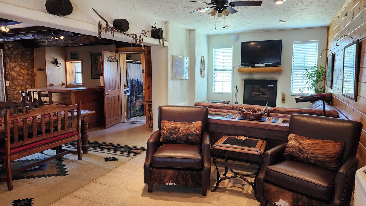 Photo of Livingroom in Picacho